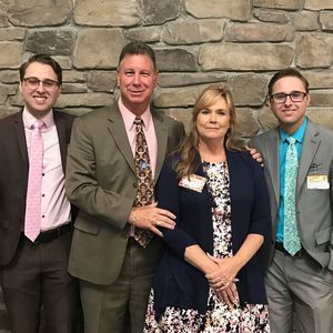 Meet your Posher, Logan